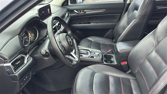 Used 2022 MAZDA CX-5 Carbon Edition image 23