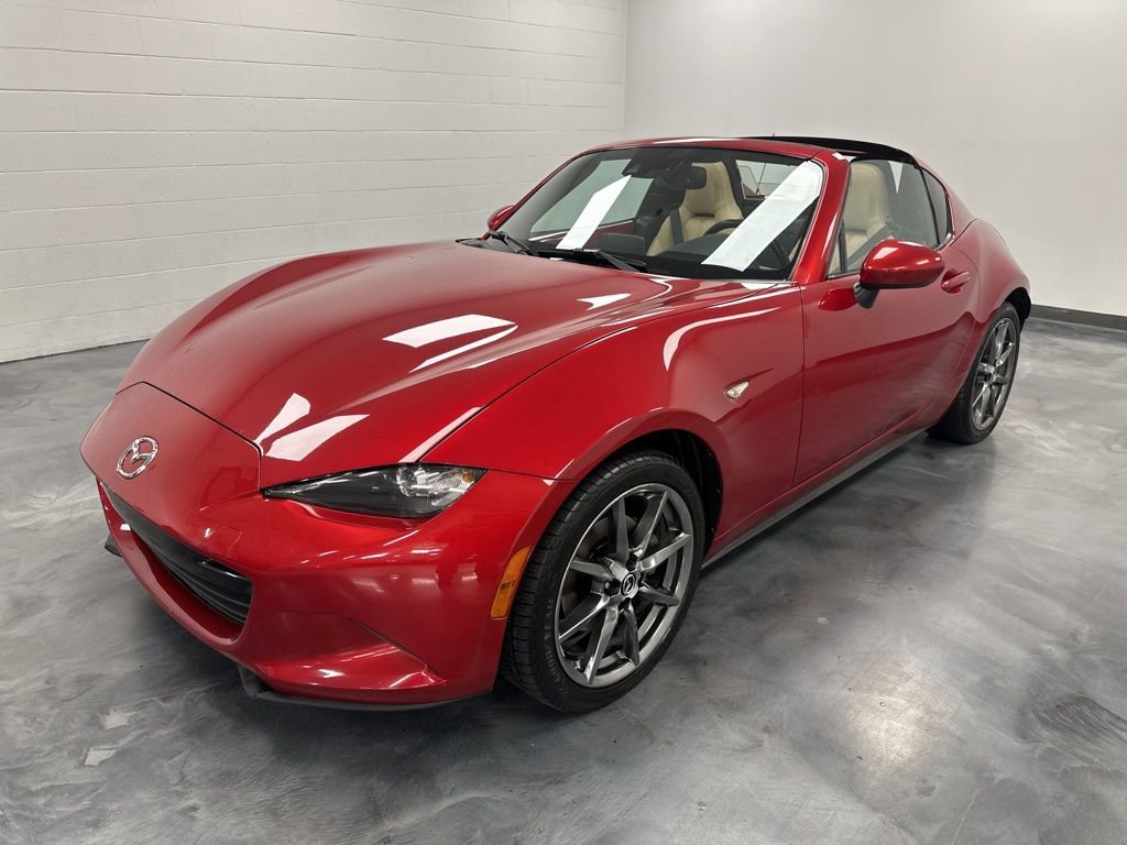 Used 2017 MAZDA MX-5 Miata RF Grand Touring image 2
