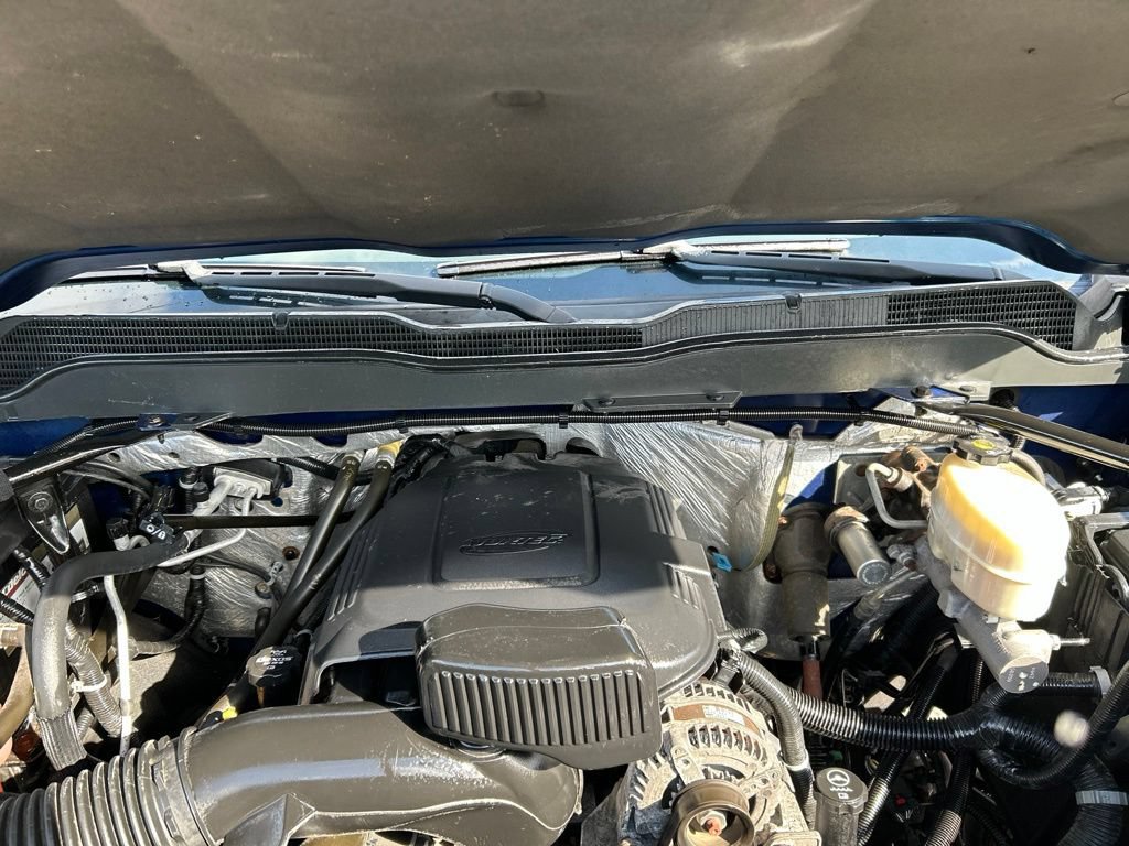 Used 2015 Chevrolet Silverado 2500 High Country w/ High Country Premium Package AWD/4WD image 28