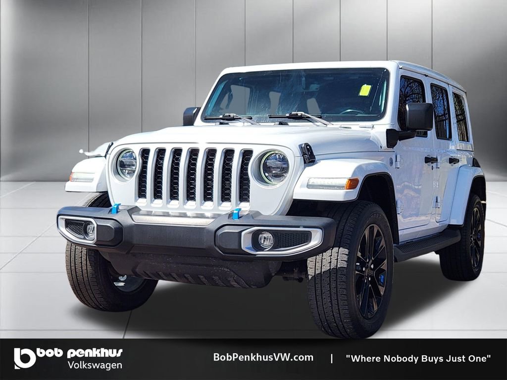 Used 2023 Jeep Wrangler Unlimited Sahara w/ Cold Weather Group image 23