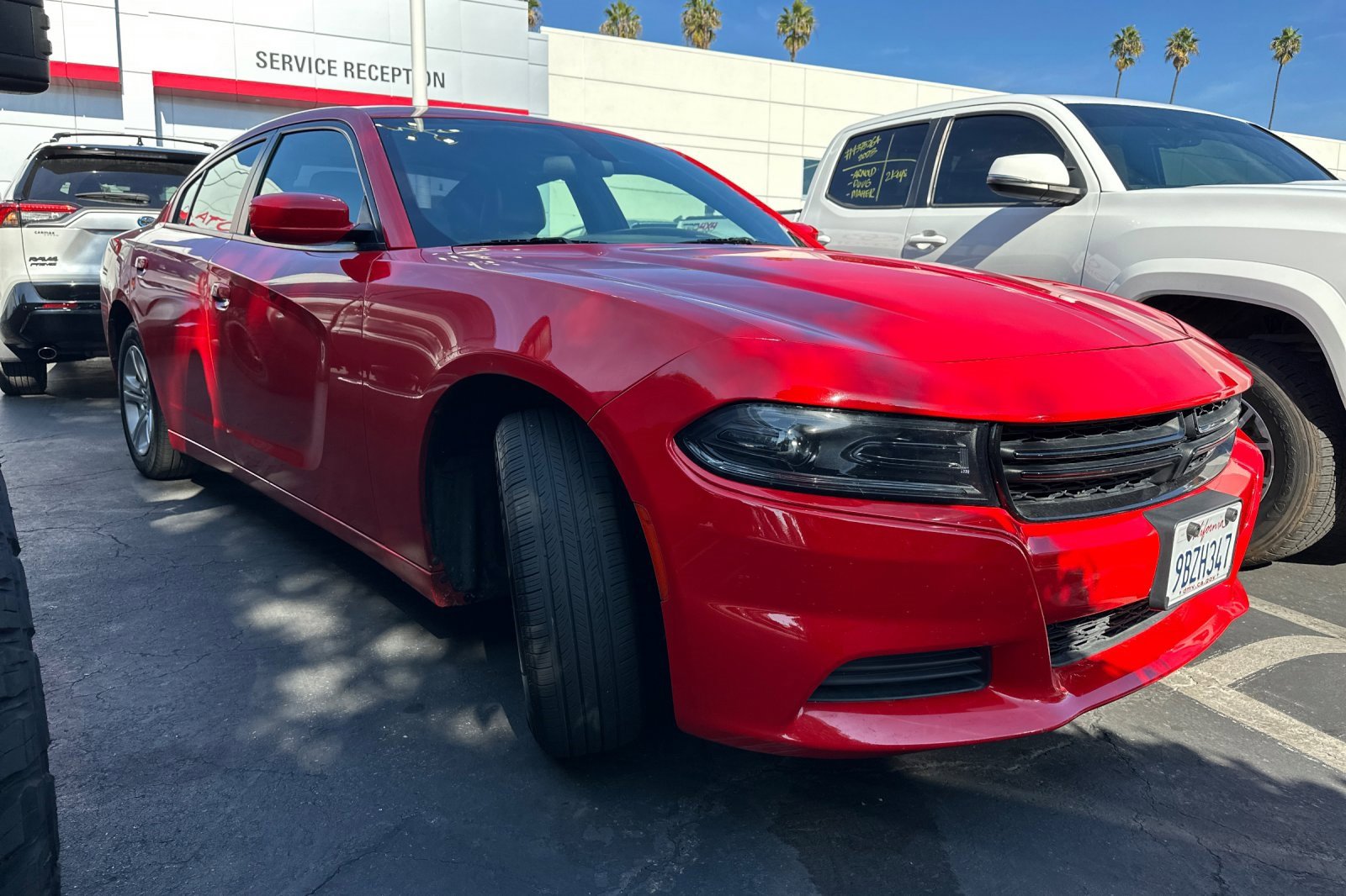 Used 2022 Dodge Charger SXT w/ Leather Interior Group image 2