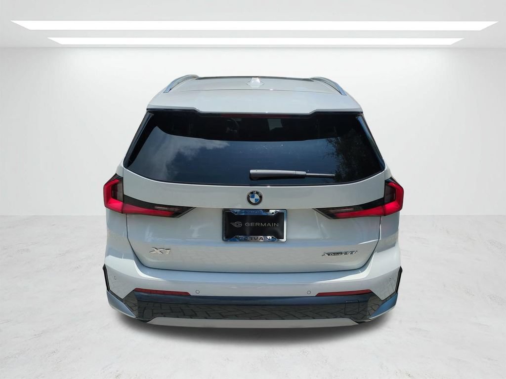 New 2026 BMW X1 xDrive28i w/ Technology Package AWD/4WD image 5