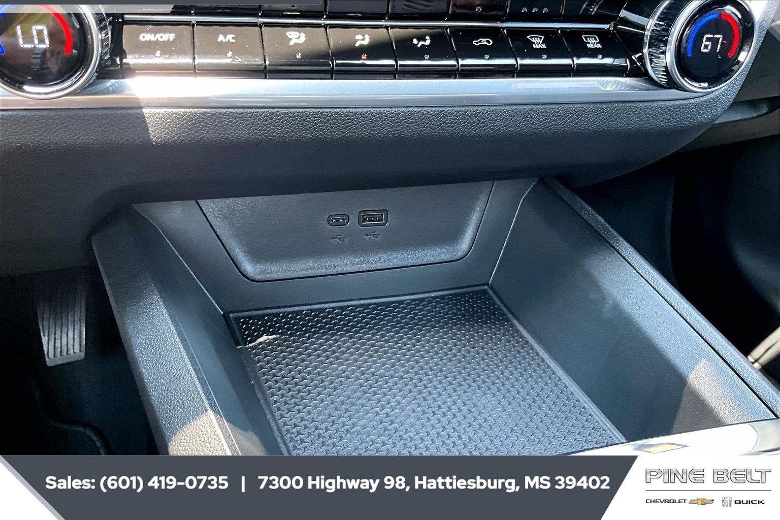 New 2027 Chevrolet Equinox RS FWD image 24