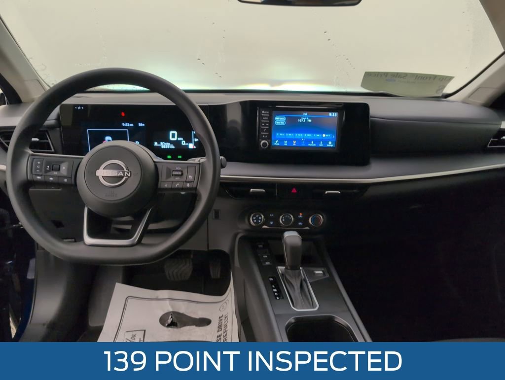 Used 2025 Nissan Kicks S image 8