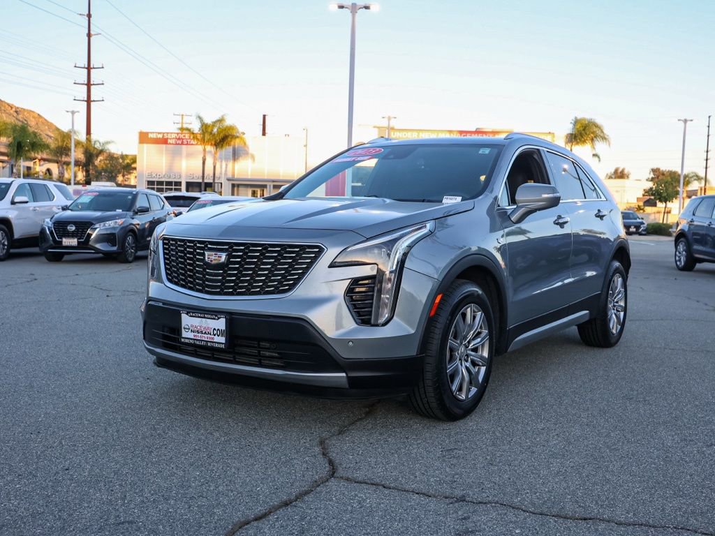 Used 2023 Cadillac XT4 Premium Luxury image 8