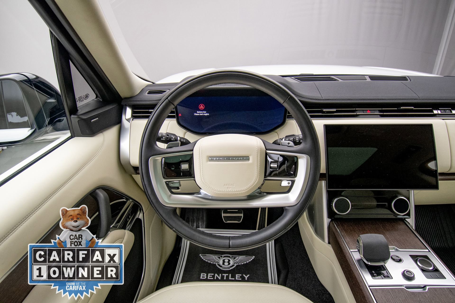 Used 2023 Land Rover Range Rover SE AWD/4WD image 14