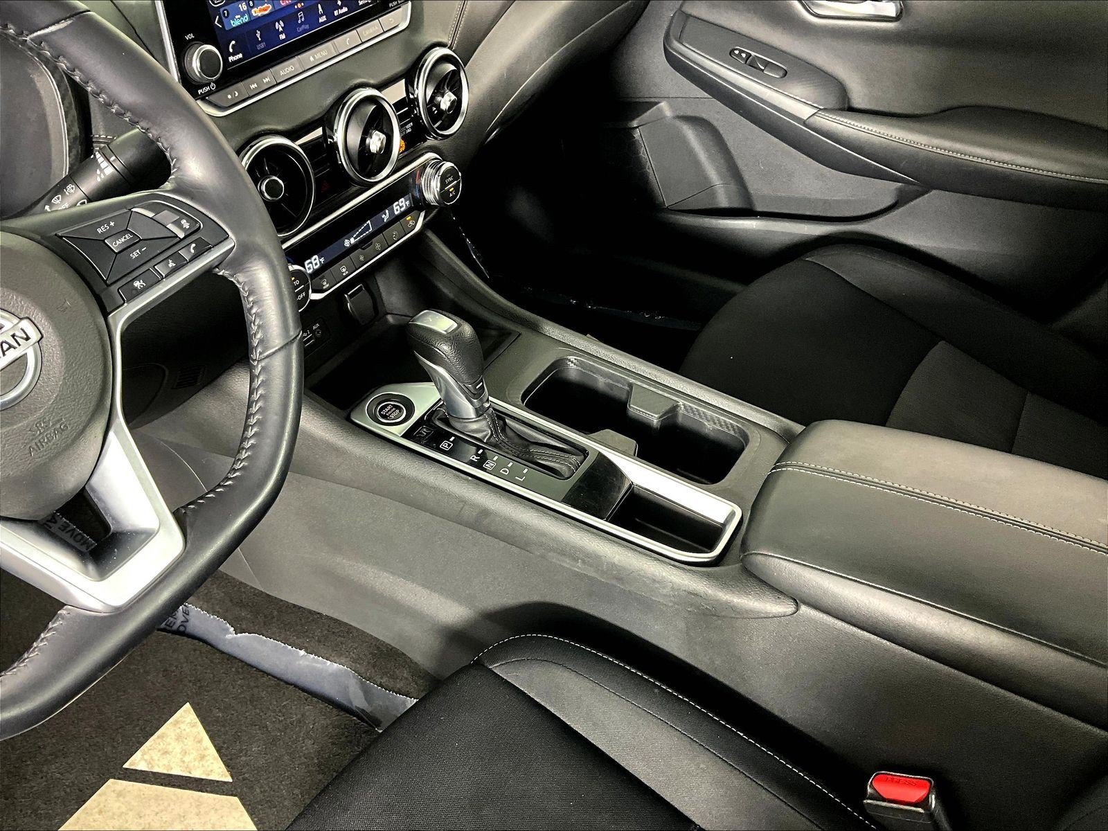 Used 2021 Nissan Sentra SV FWD image 18