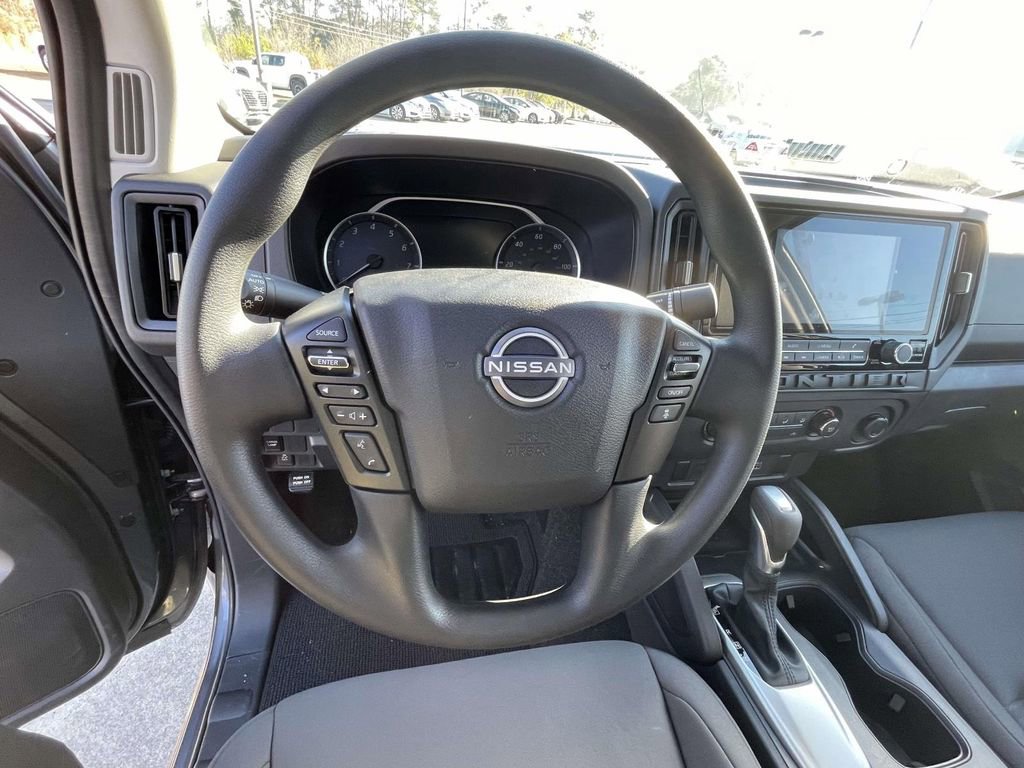 Used 2026 Nissan Frontier S w/ S Utility Package image 18