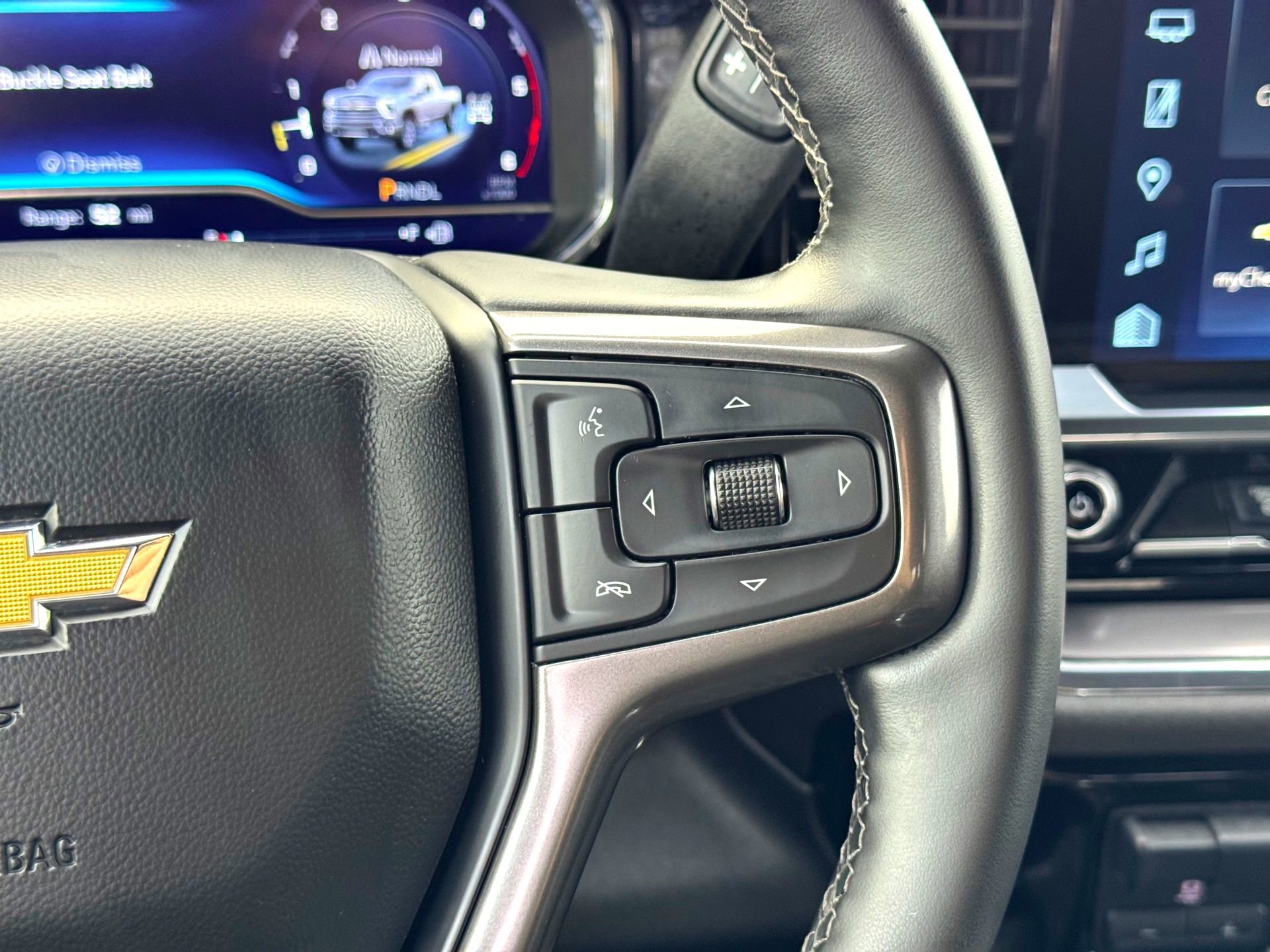 Used 2025 Chevrolet Silverado 2500 High Country w/ High Country Premium Package image 28