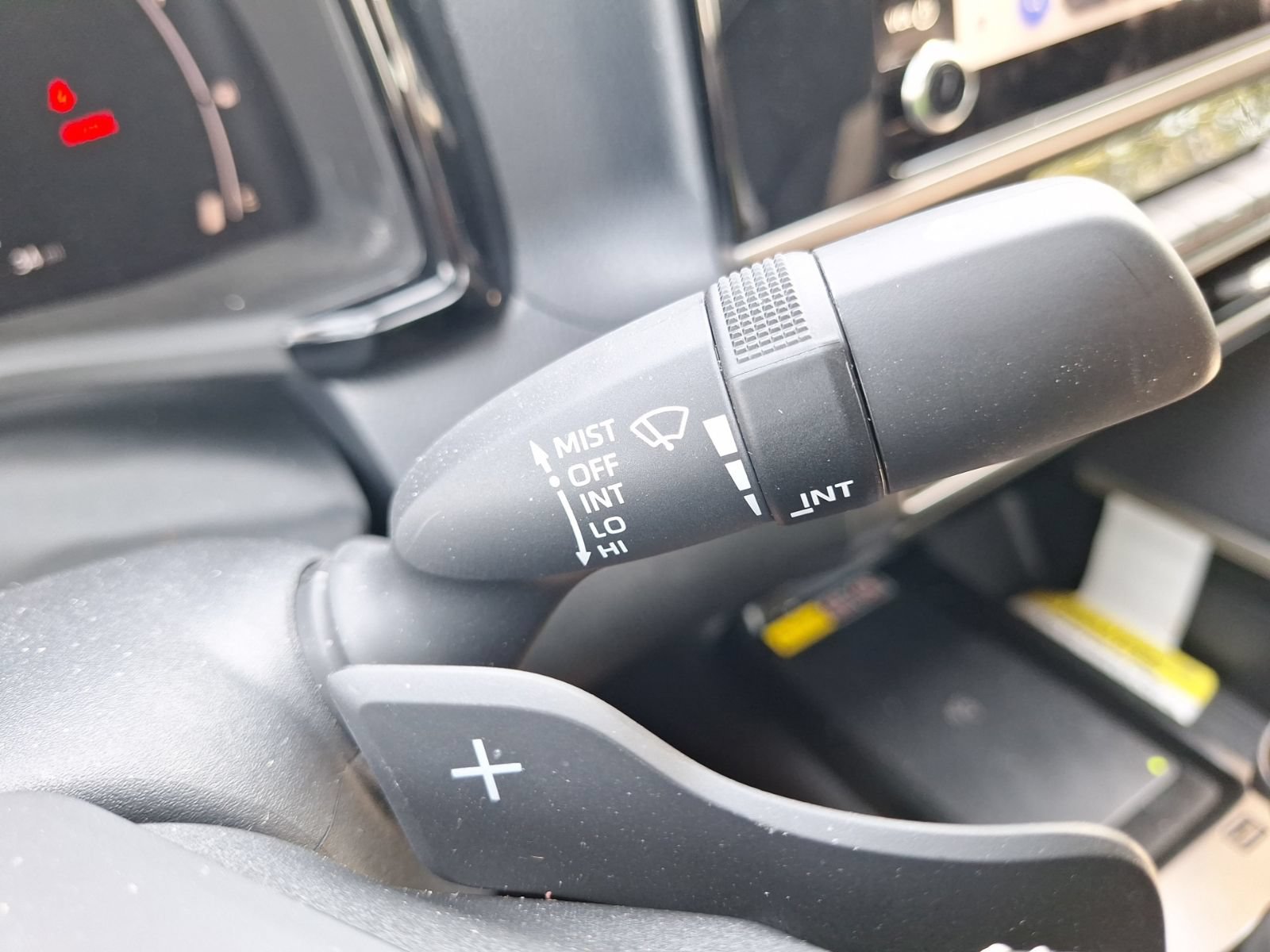 Used 2026 Toyota Camry SE FWD image 23