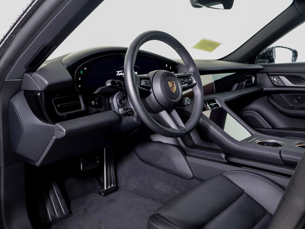 Certified 2025 Porsche Taycan w/ Premium Package image 5