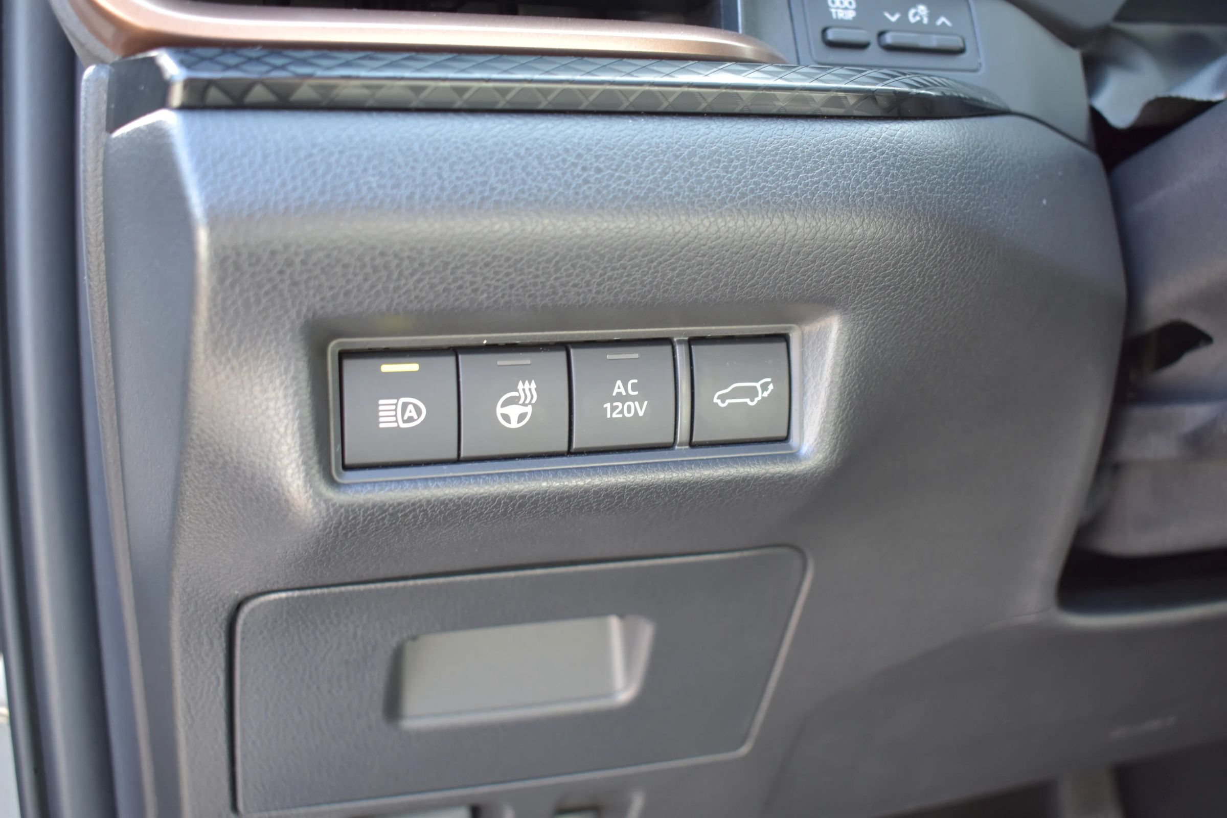 Used 2026 Toyota Grand Highlander AWD Hybrid image 18