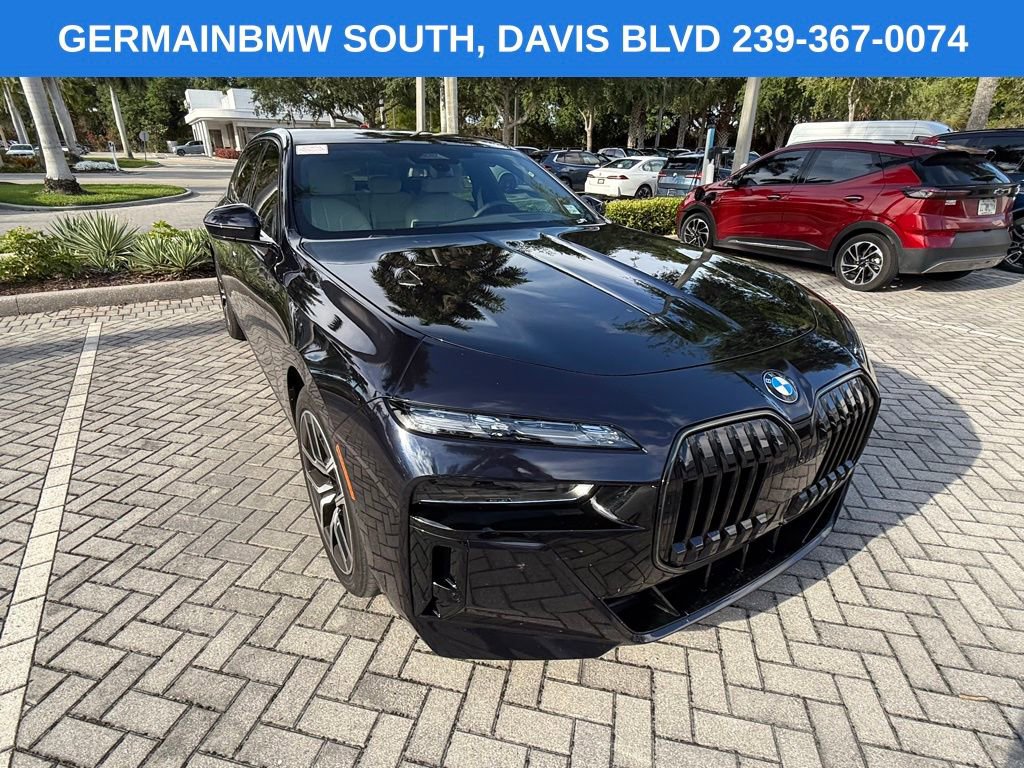 Certified 2025 BMW 760i xDrive w/ Executive Package AWD/4WD image 13
