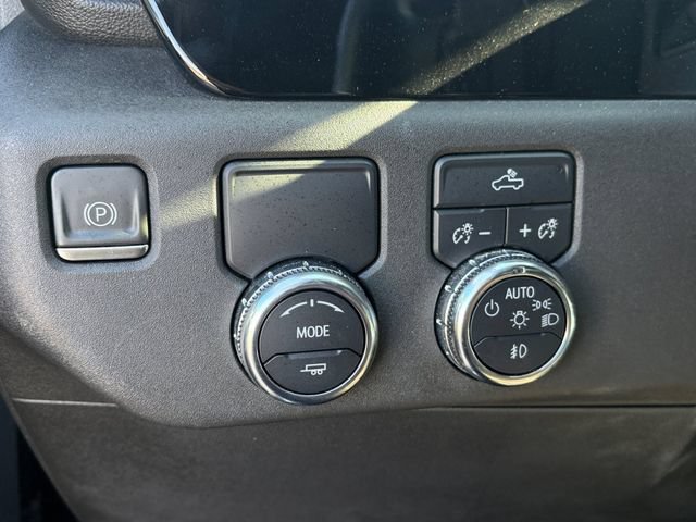 Used 2022 GMC Sierra 1500 Elevation RWD image 5