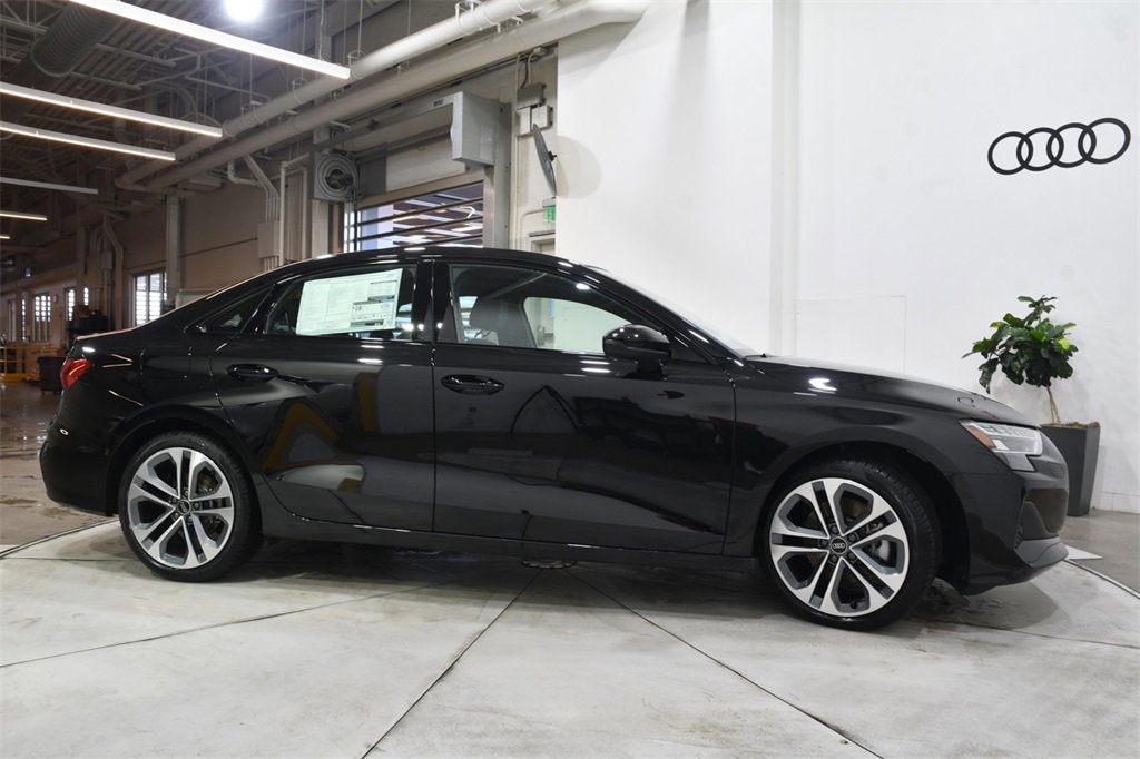 Used 2025 Audi A3 2.0T Premium Plus w/ Premium Plus Package image 36