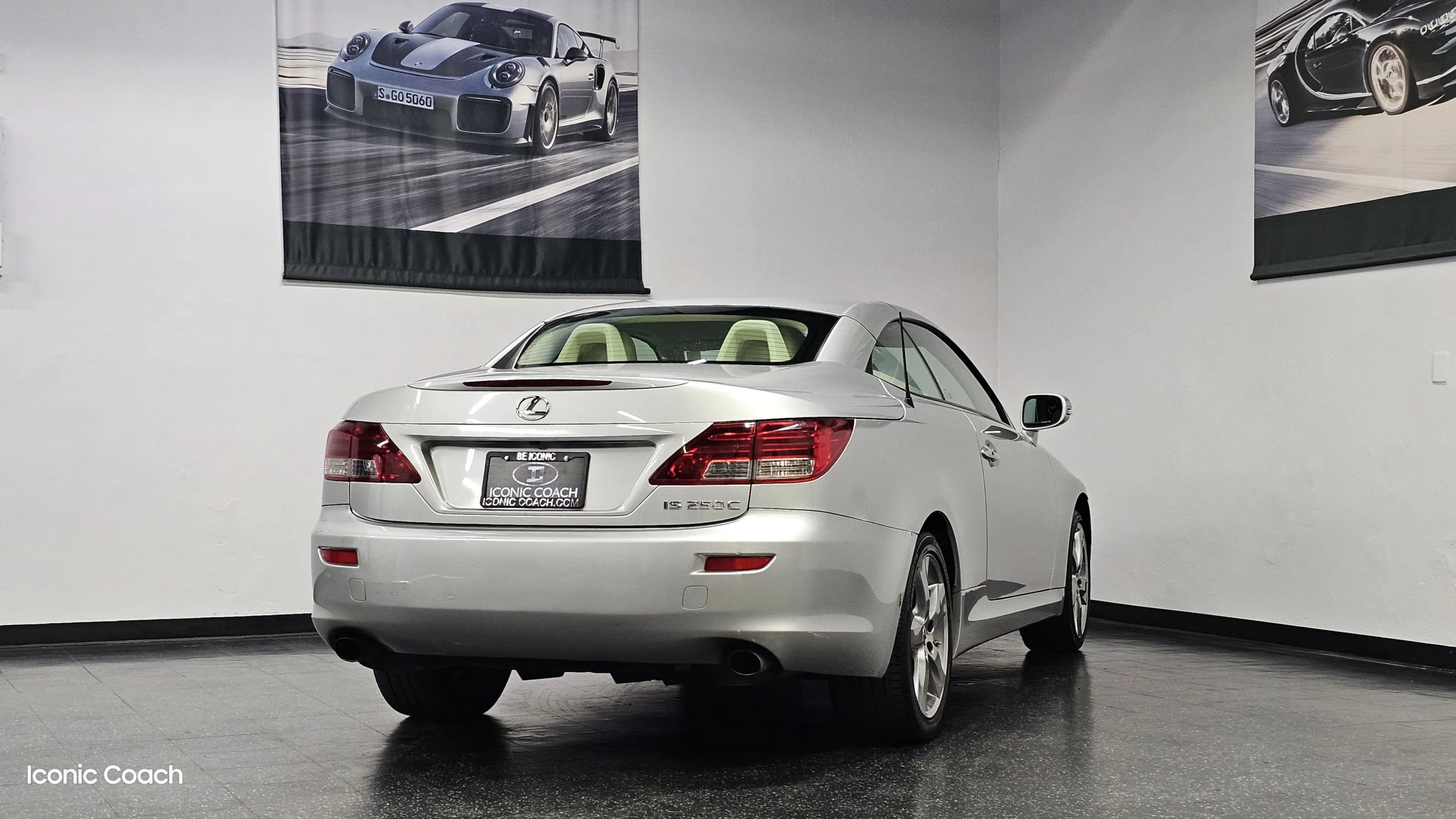 Used 2011 Lexus IS 250C RWD image 27