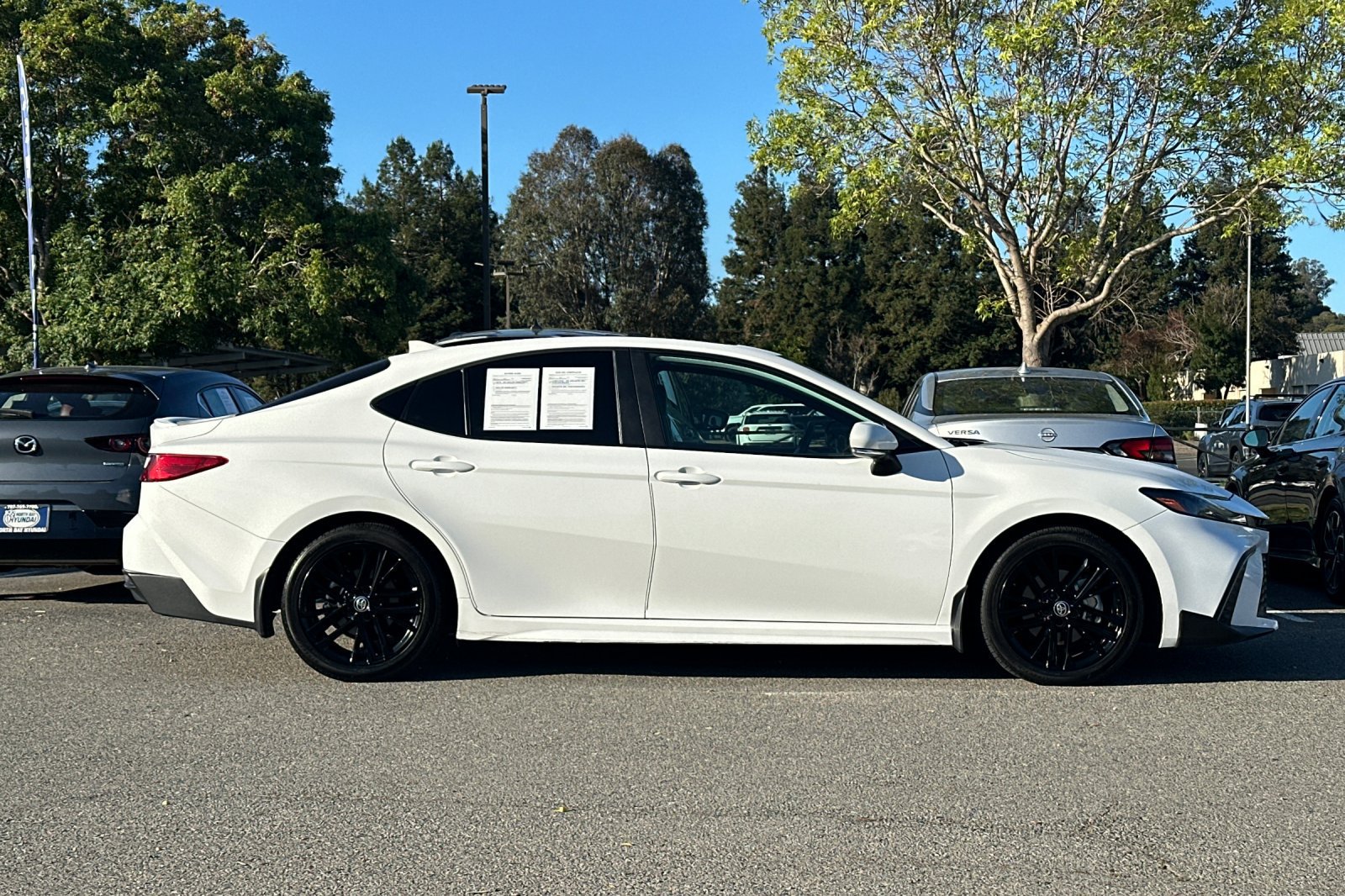 Used 2025 Toyota Camry SE w/ Multimedia Upgrade Package FWD image 3