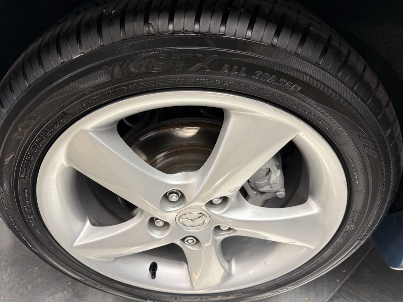 Used 2004 MAZDA MAZDA6 s w/ Luxury Pkg image 26