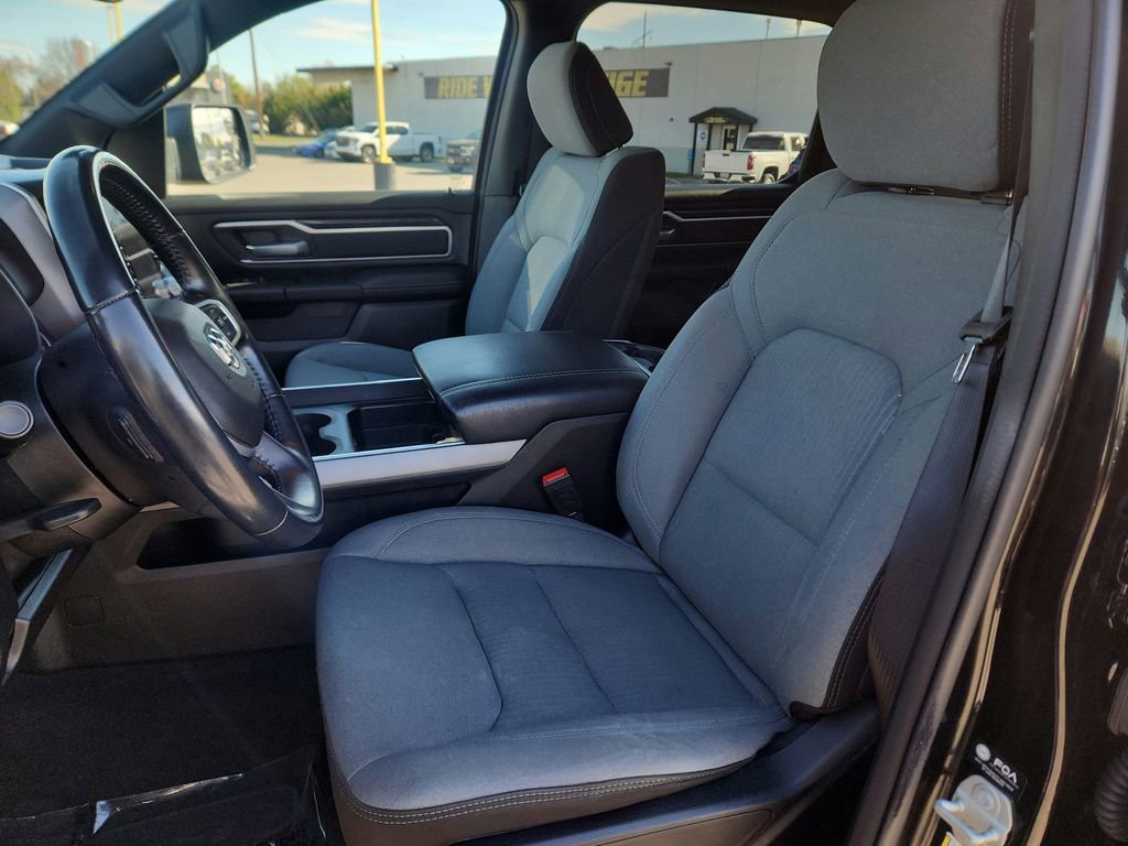 Used 2024 RAM 1500 Big Horn AWD/4WD image 19