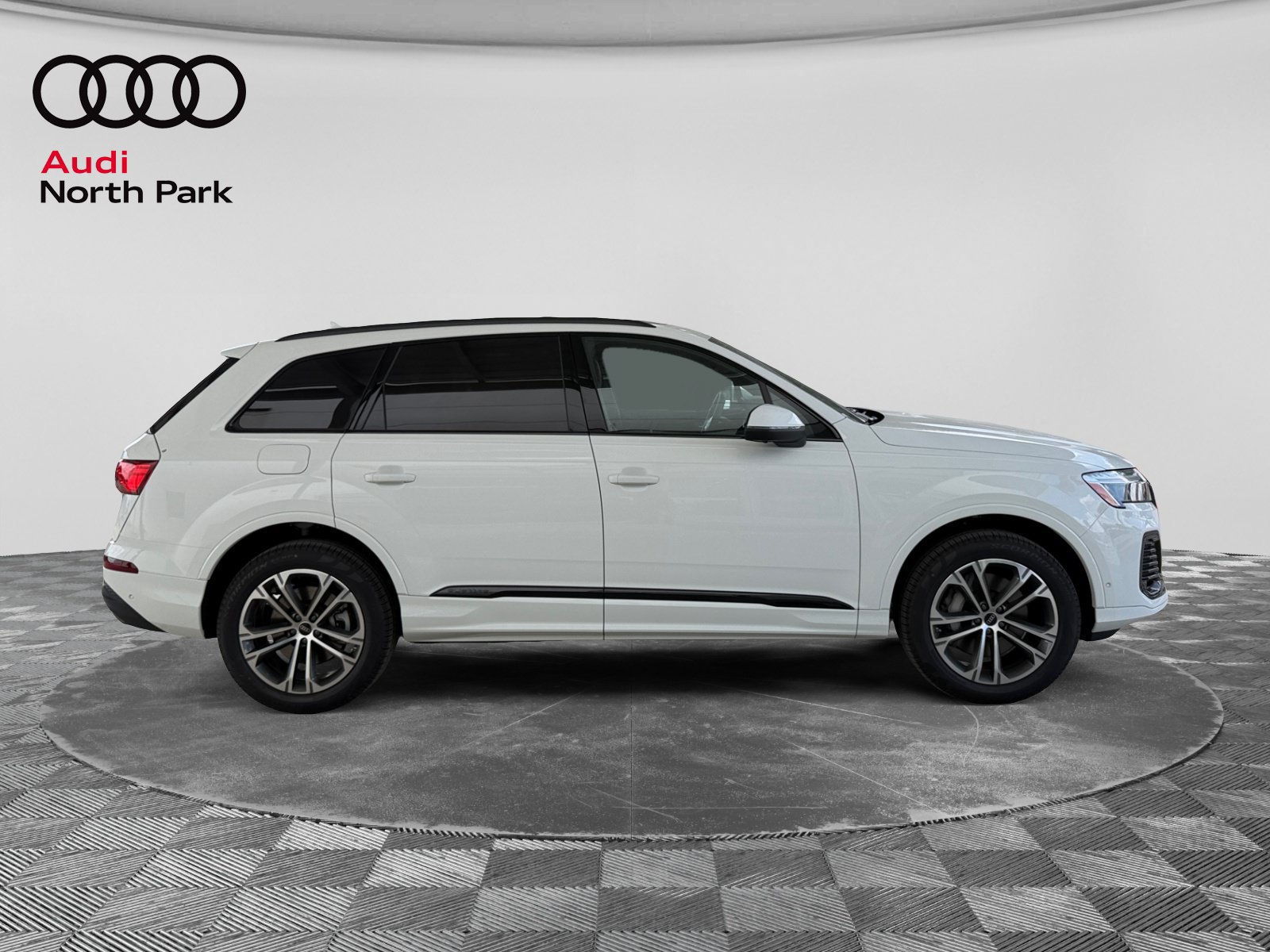New 2026 Audi Q7 2.0T Premium Plus AWD/4WD image 6