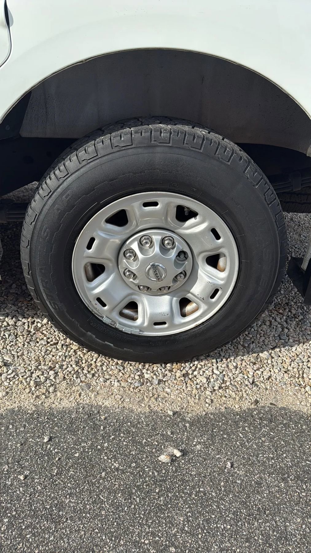 Used 2014 Nissan NV 2500 SV w/ Side & Curtain Airbag Package image 31