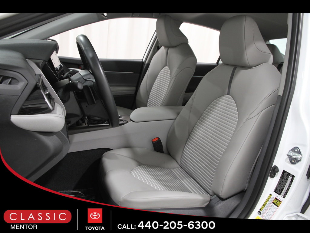 Certified 2024 Toyota Camry SE image 5