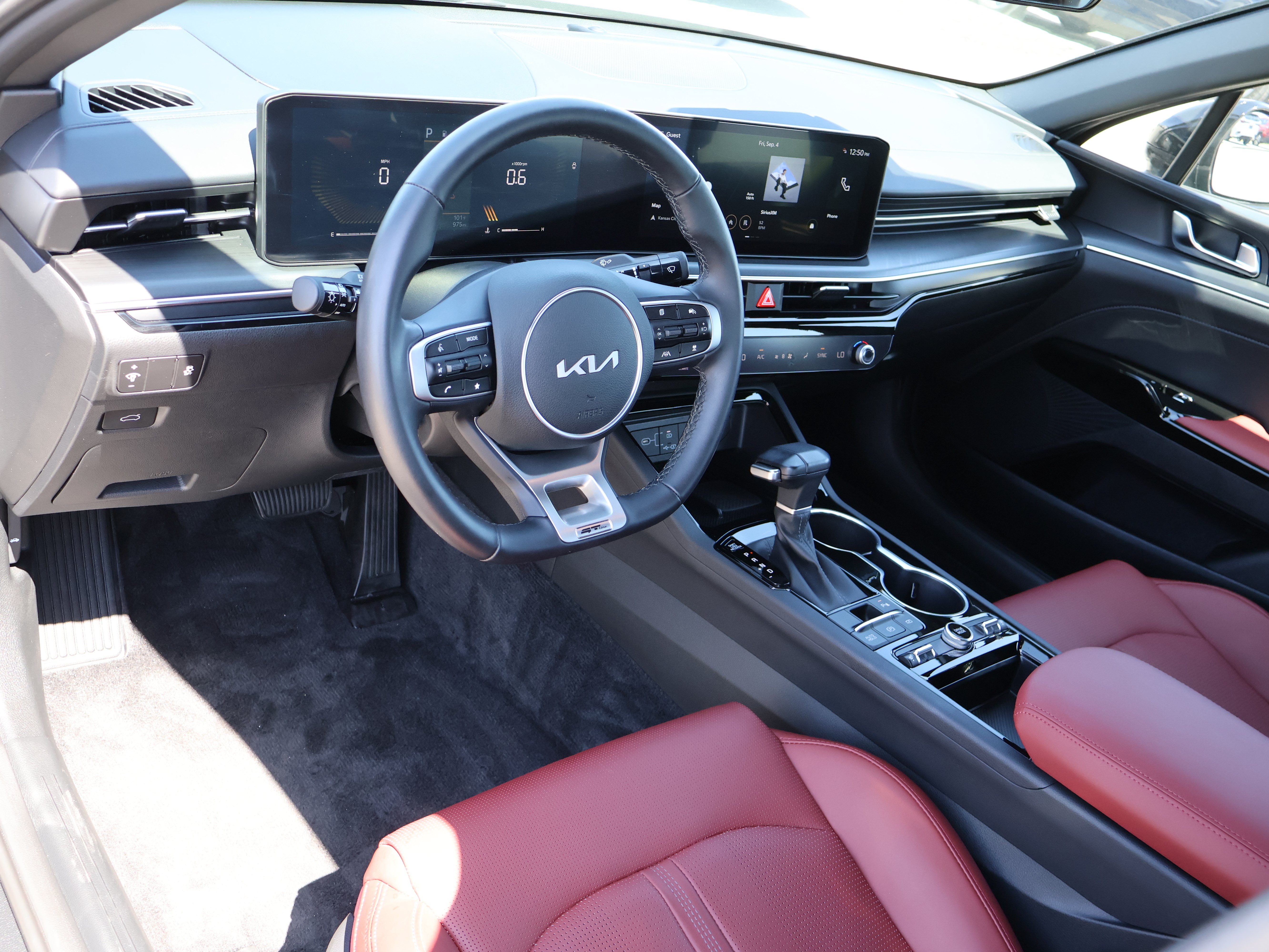 Used 2026 Kia K5 GT-Line w/ GT-Line Red Interior Package FWD image 17
