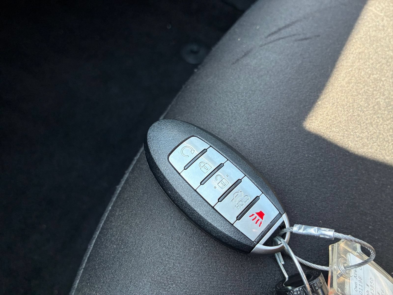 Used 2024 Nissan Altima 2.5 SV FWD image 21