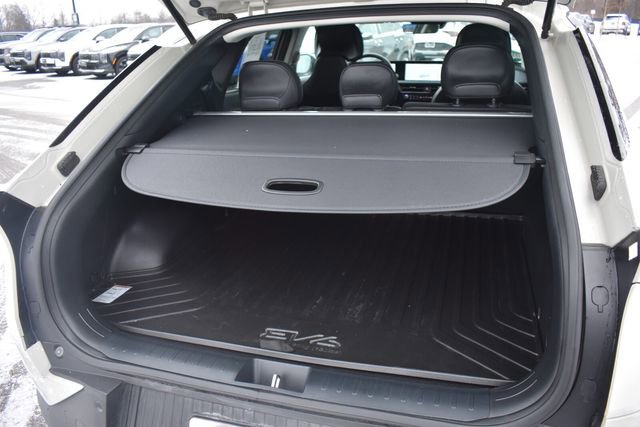 Certified 2024 Kia EV6 Light image 15