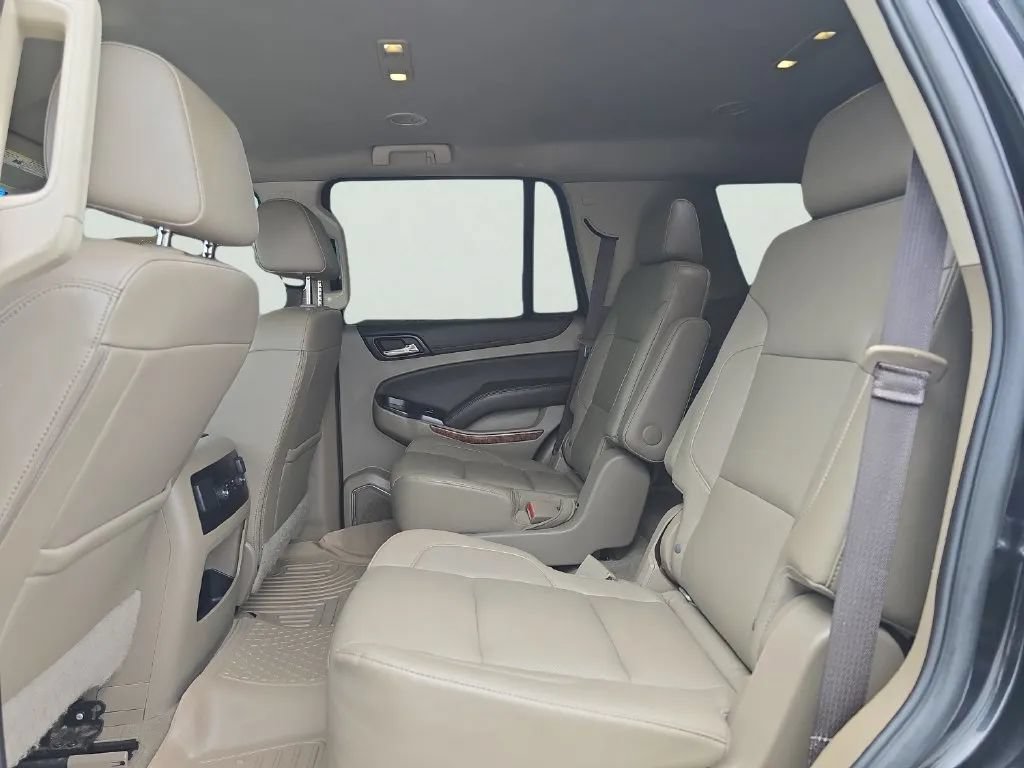 Used 2020 Chevrolet Tahoe Premier RWD image 12