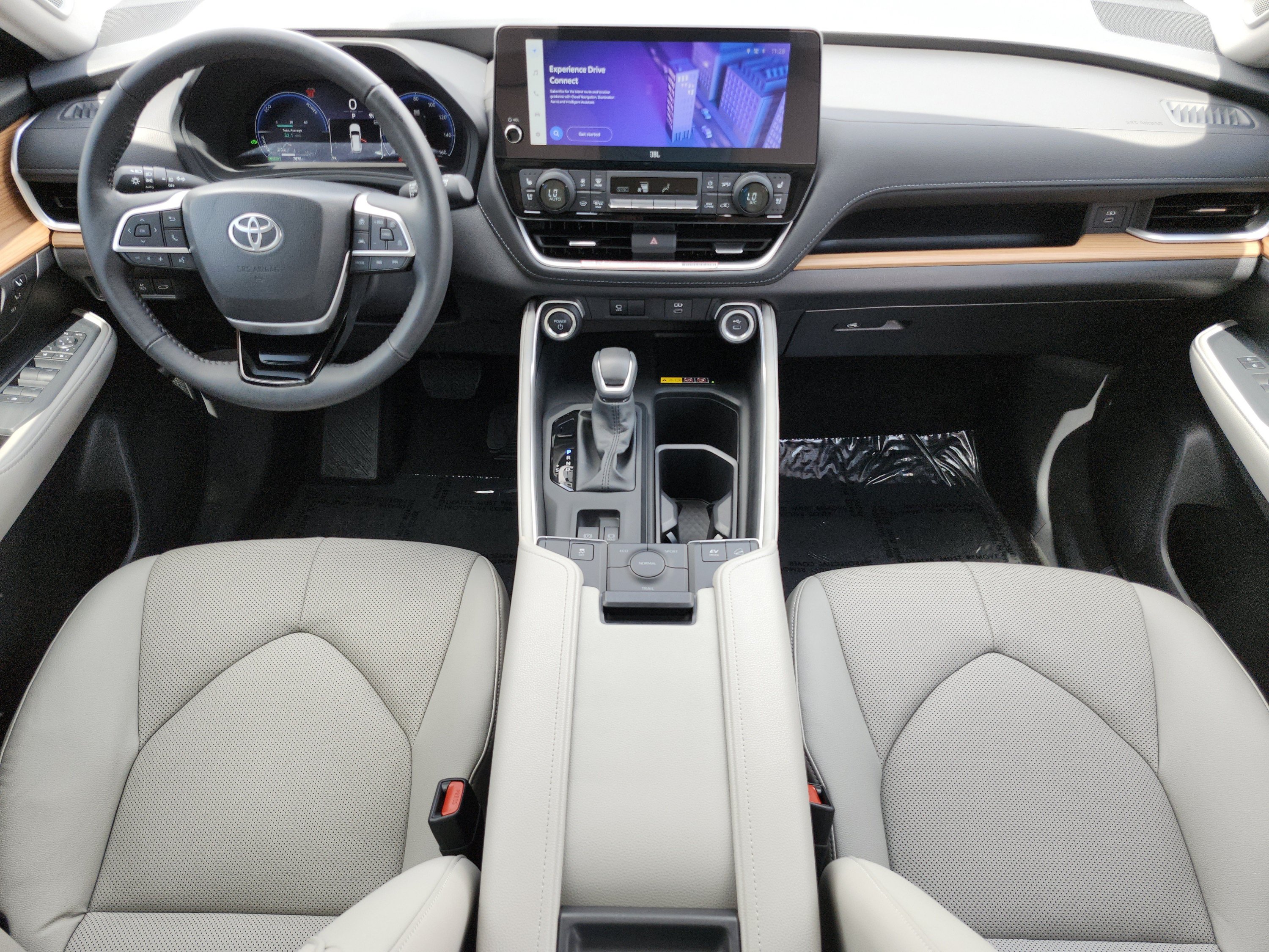 Used 2026 Toyota Grand Highlander AWD Hybrid image 14