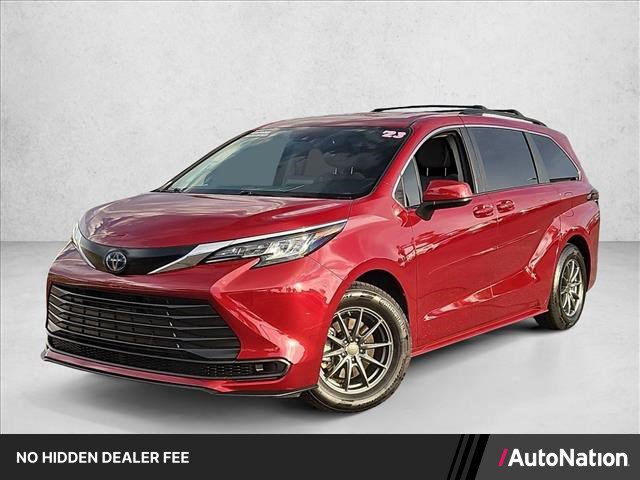 Used 2023 Toyota Sienna LE FWD video 1