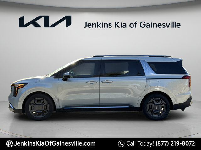 Used 2025 Kia Carnival SX FWD image 4
