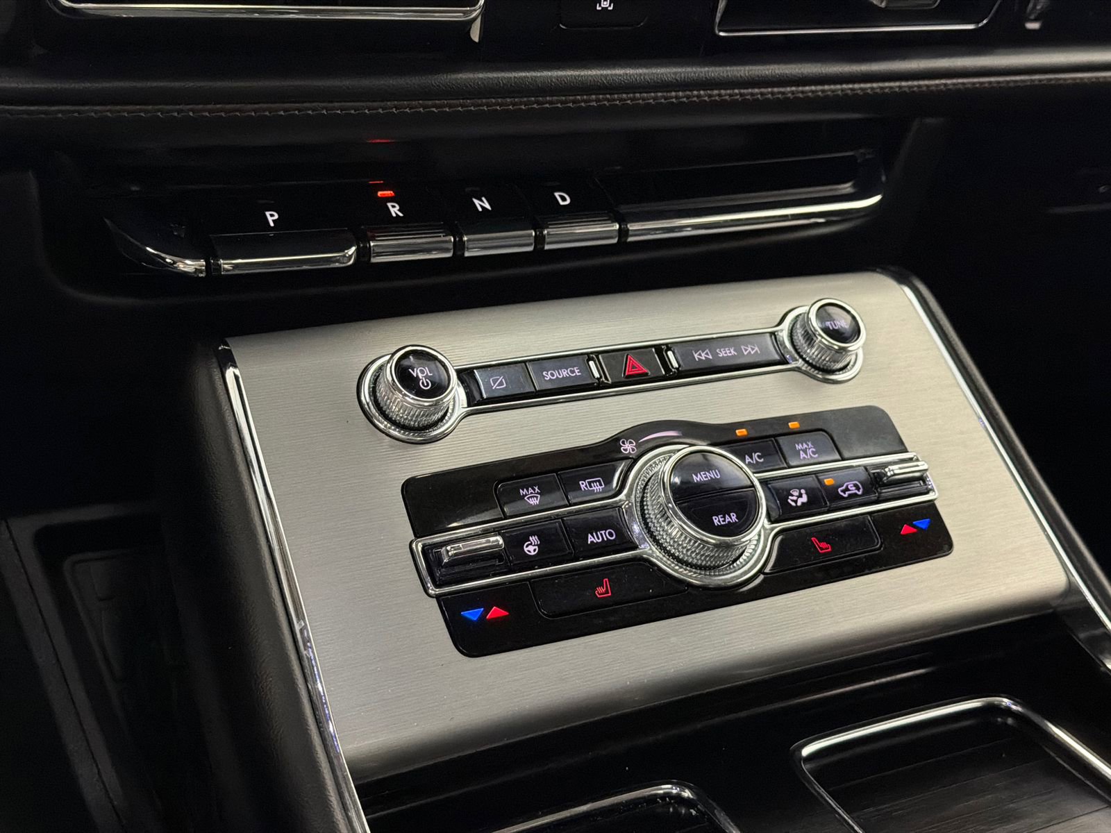 Certified 2022 Lincoln Aviator AWD w/ Premium Package image 30