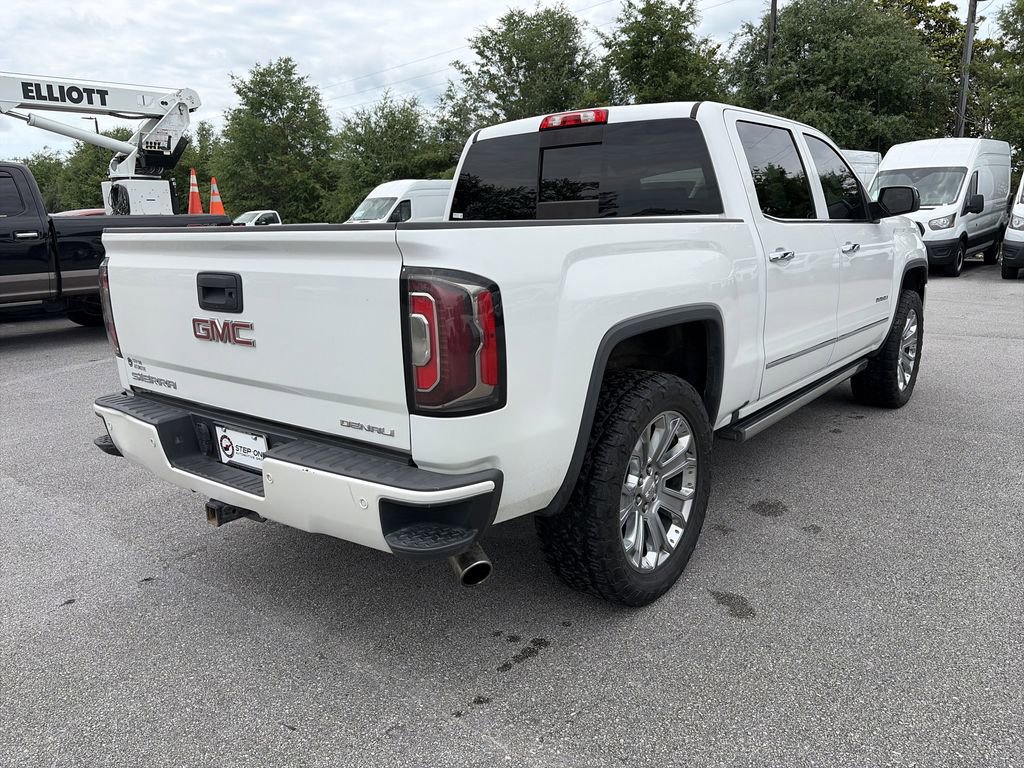 Used 2017 GMC Sierra 1500 Denali w/ Denali Ultimate Package AWD/4WD image 7