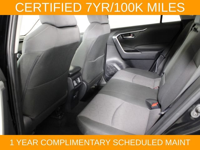 Used 2025 Toyota RAV4 XLE AWD/4WD image 13