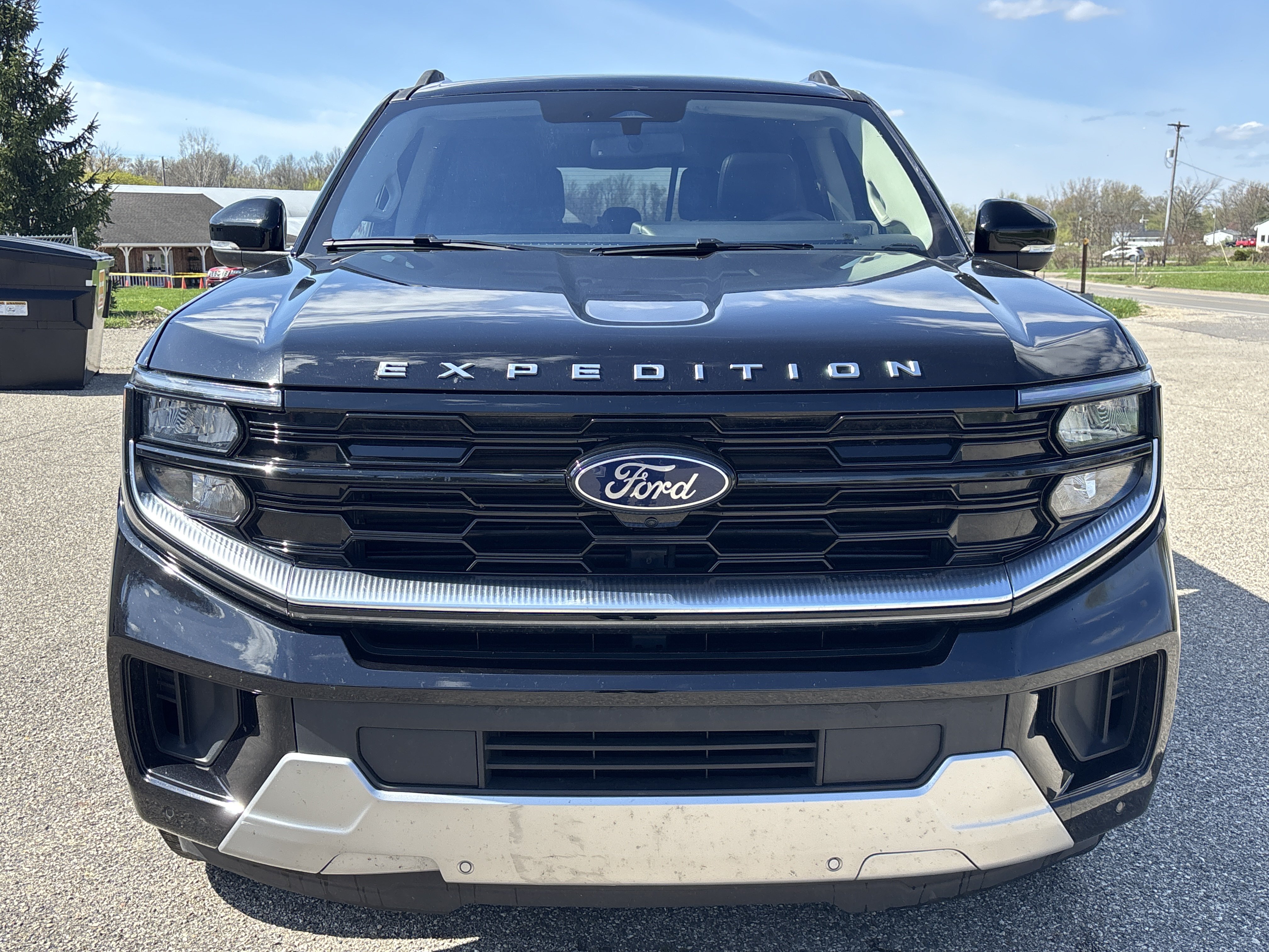 Used 2025 Ford Expedition Platinum AWD/4WD image 14