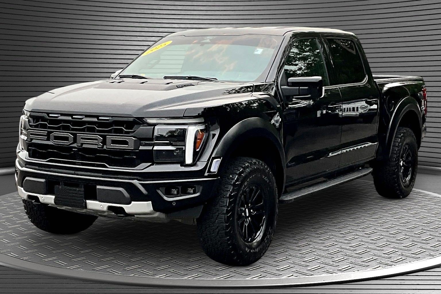 Used 2025 Ford F150 Raptor AWD/4WD image 3