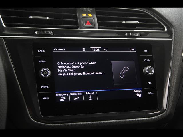 Certified 2024 Volkswagen Tiguan SE R-Line AWD/4WD image 11