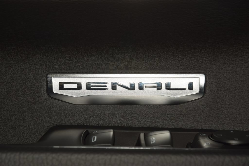 Used 2025 GMC Sierra 1500 Denali w/ Denali Reserve Package AWD/4WD image 53