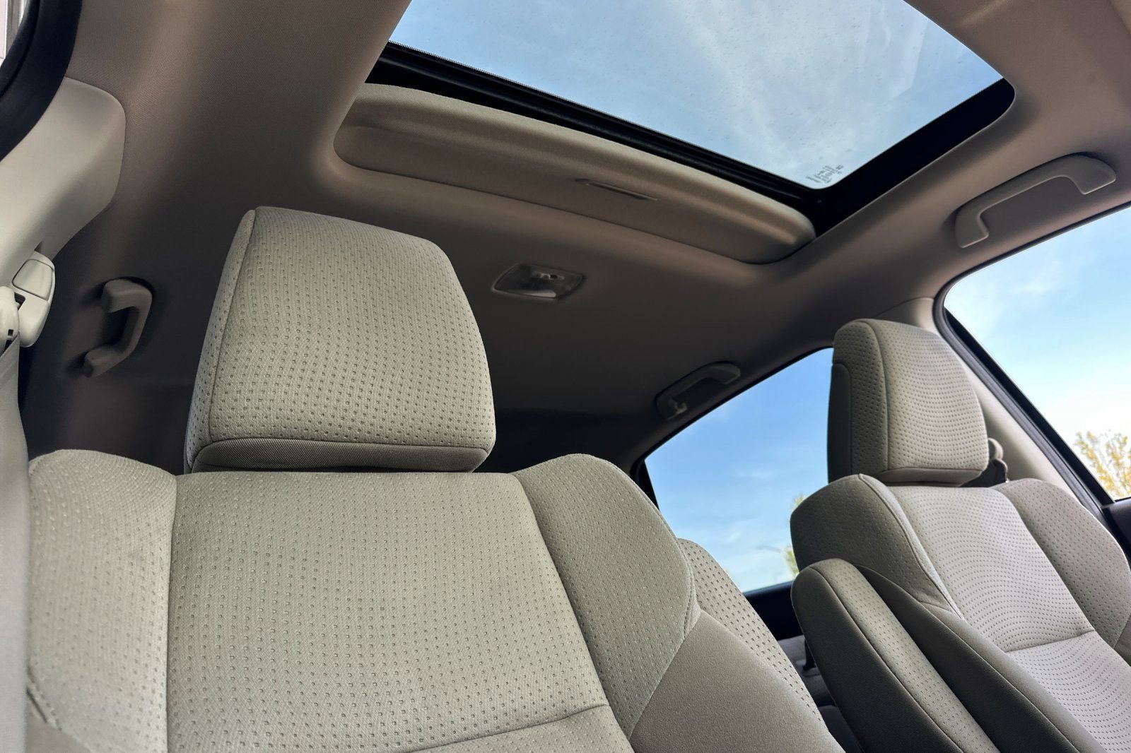 Used 2012 Honda CR-V EX image 17