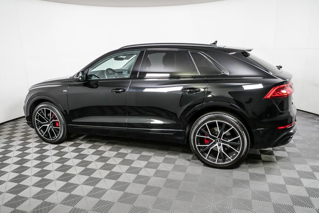 Used 2023 Audi Q8 Prestige w/ Prestige Package image 30