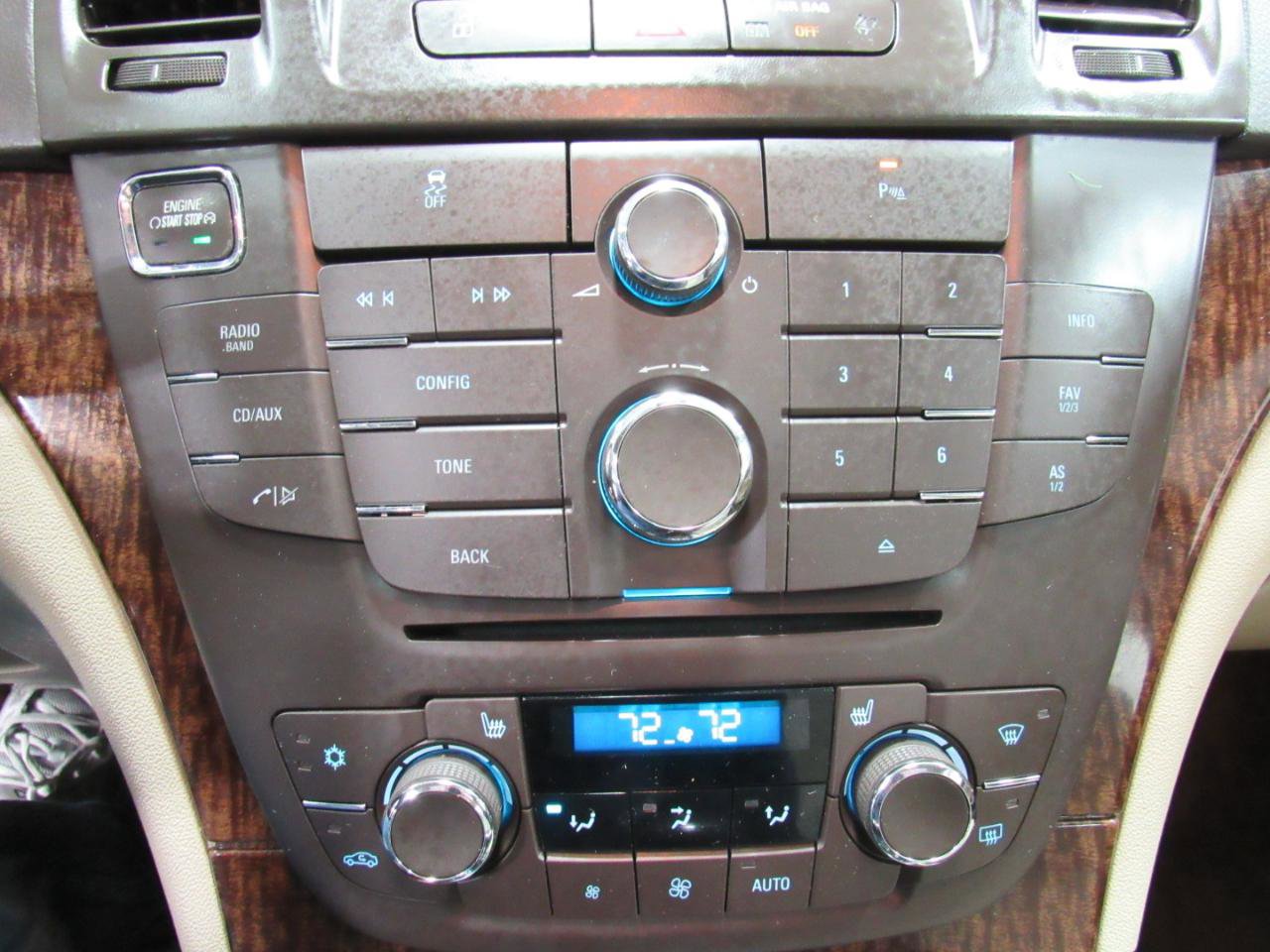 Used 2012 Buick Regal Premium image 20