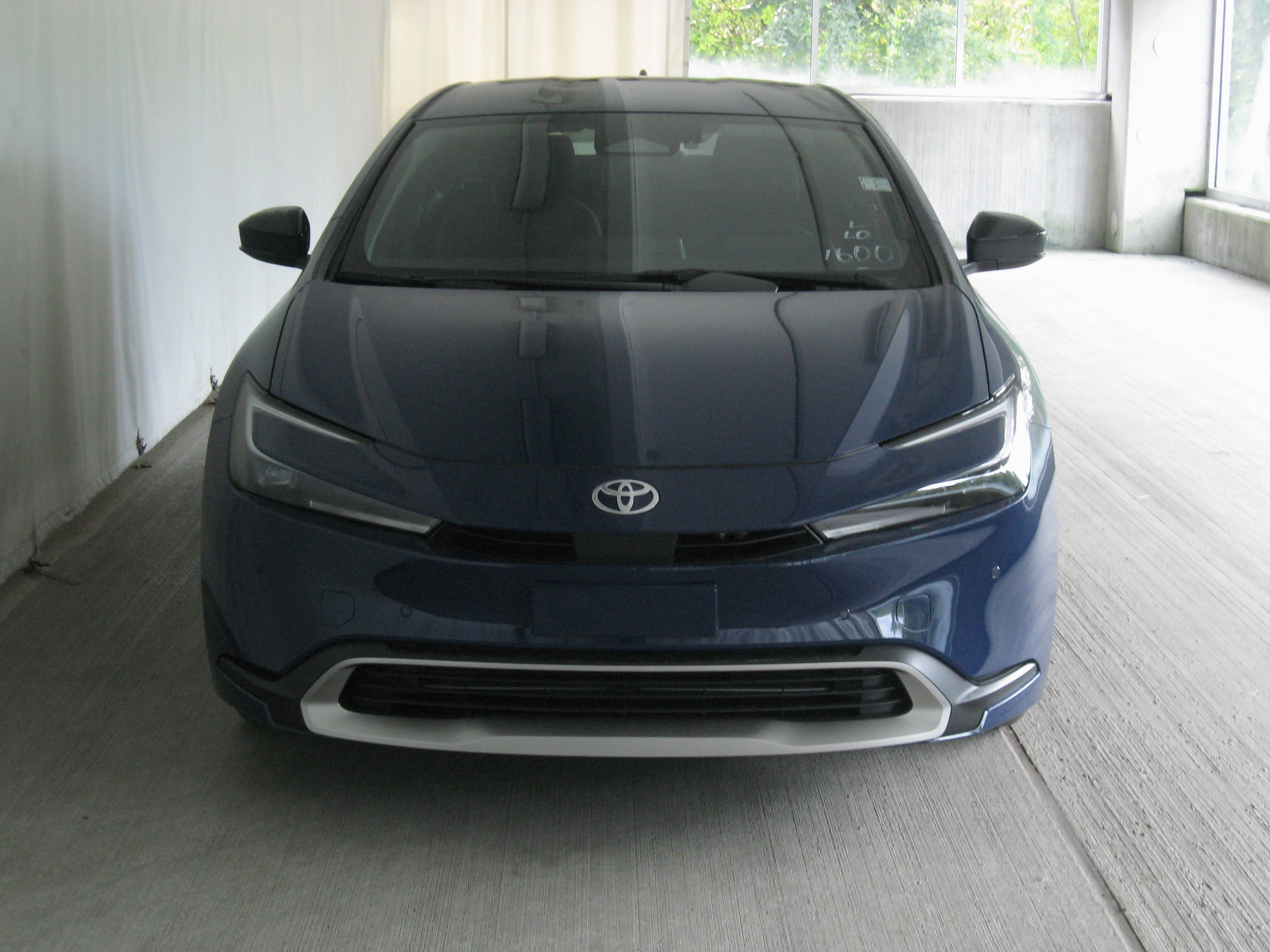 New 2026 Toyota Prius Plug-In Hybrid image 3