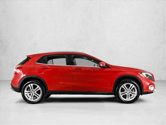 Used 2018 Mercedes-Benz GLA 250 4MATIC image 4