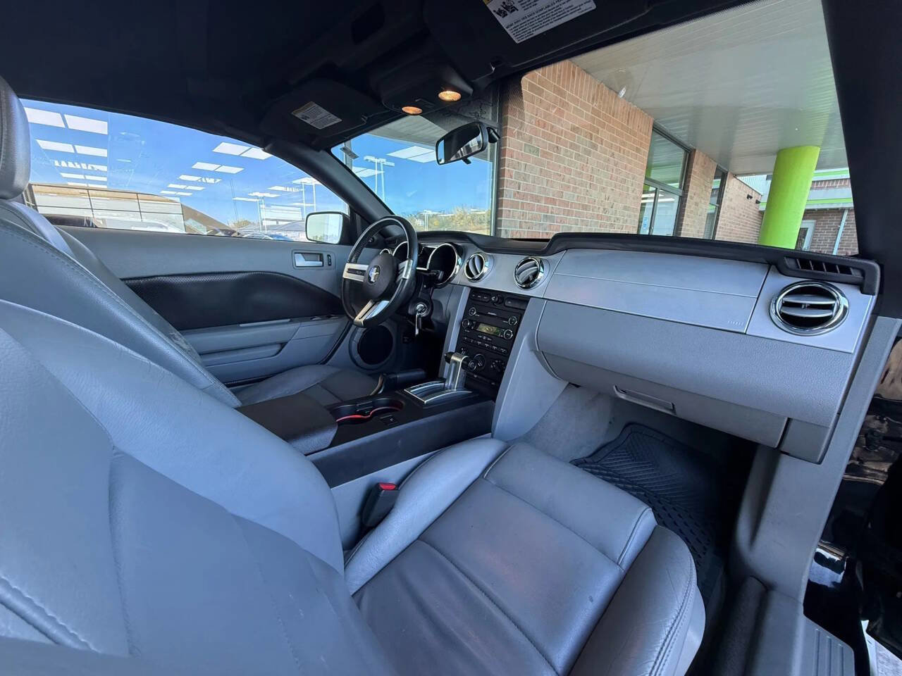 Used 2009 Ford Mustang Premium image 14