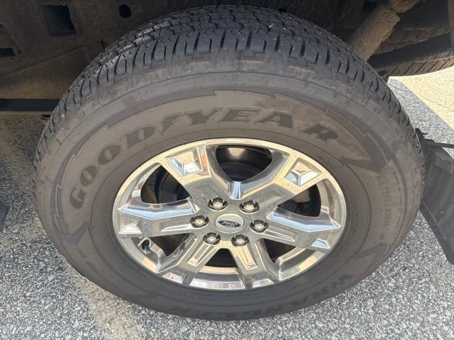 Used 2022 Ford F150 XLT w/ XTR Package AWD/4WD image 9