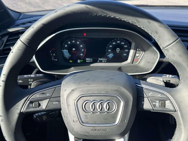 Certified 2025 Audi Q3 2.0T Premium w/ Convenience Plus Package AWD/4WD image 25