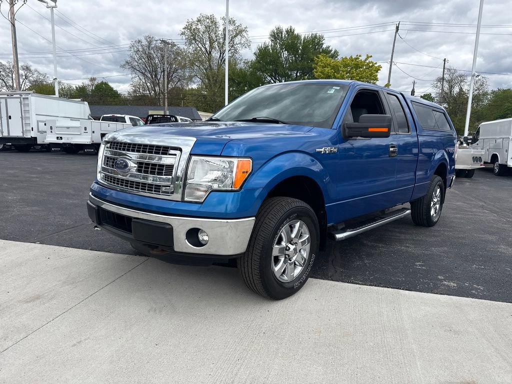 Used 2014 Ford F150 XLT w/ XLT Chrome Package AWD/4WD image 2