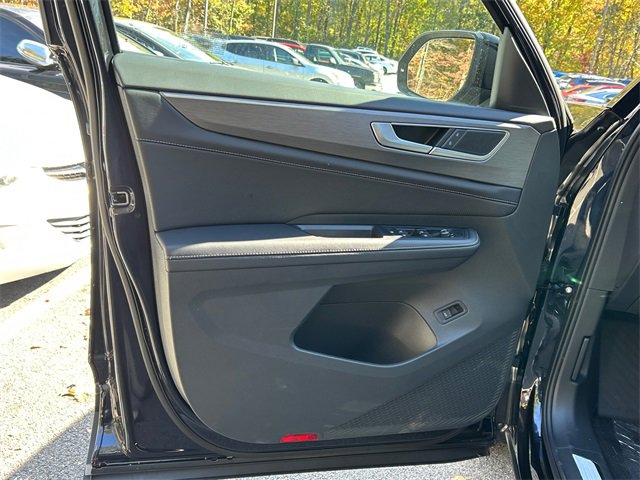 New 2026 Volkswagen Atlas Cross Sport SE image 8